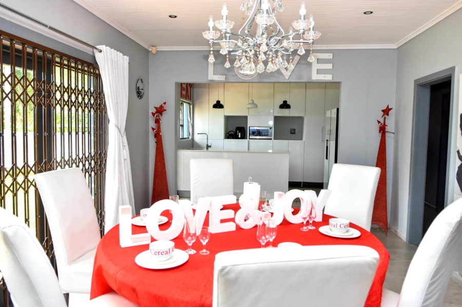 4 Bedroom Property for Sale in Abbotsford Eastern Cape
